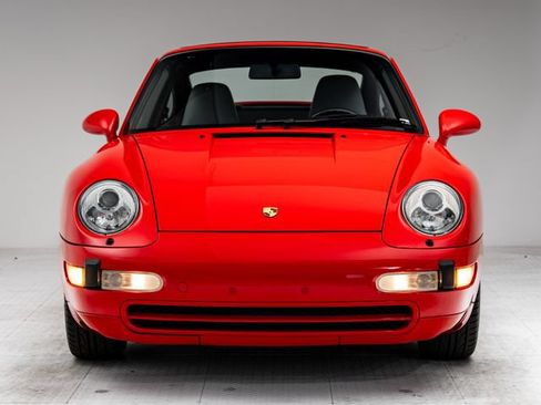 Used 1995 Porsche 911 Carrera RWD image 37