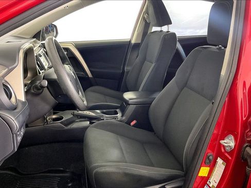 Used 2015 Toyota RAV4 XLE AWD/4WD image 30