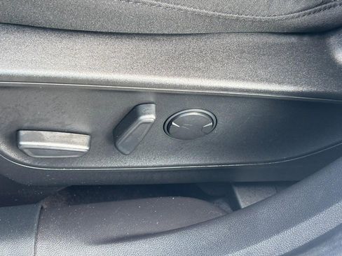 Used 2023 Ford Escape Active image 25