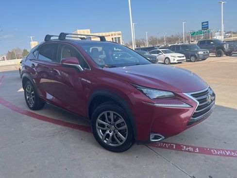 Used 2015 Lexus NX 300h AWD w/ Premium Package image 4
