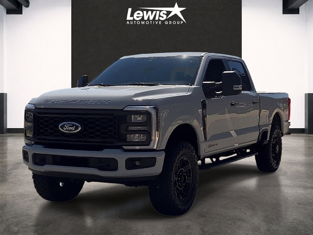 Used 2026 Ford F250 XL w/ STX Appearance Package AWD/4WD image 1