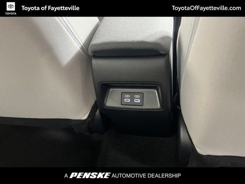 Used 2026 Toyota Corolla LE FWD image 12