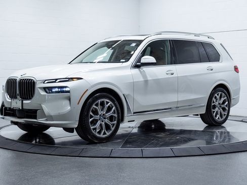 Certified 2023 BMW X7 xDrive40i w/ Premium Package image 6