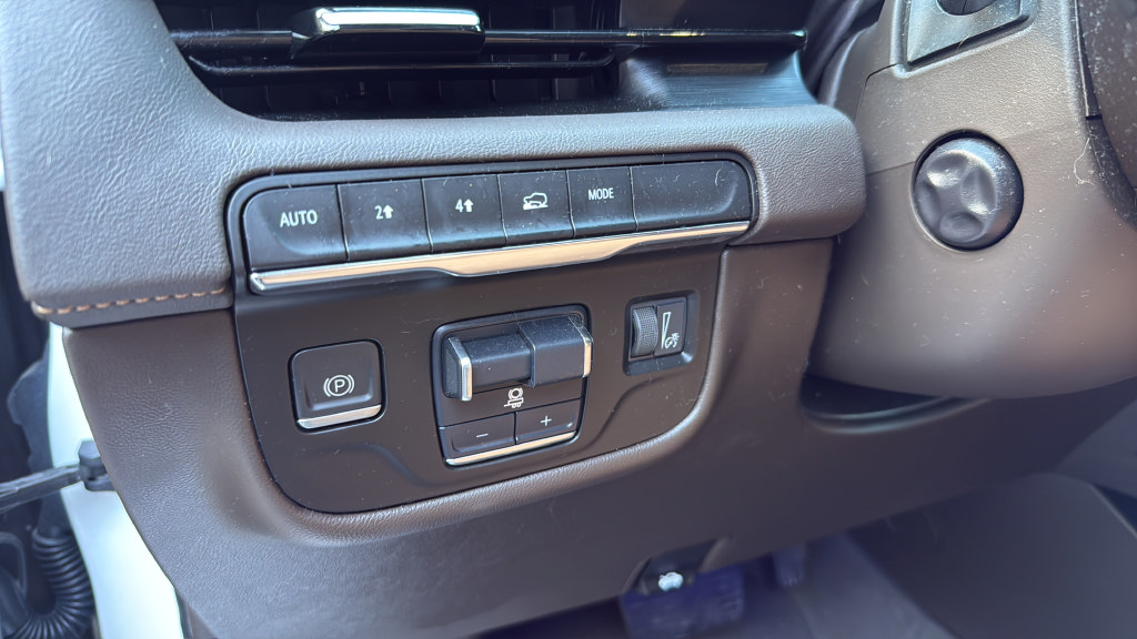 Used 2021 Cadillac Escalade Sport AWD/4WD image 31