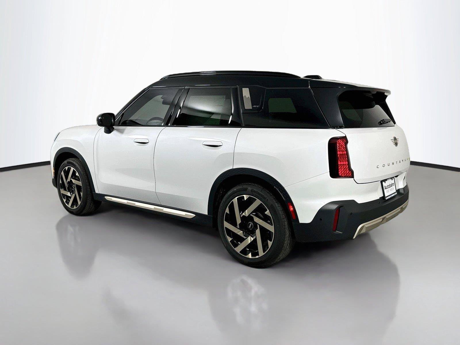 Used 2025 MINI Cooper Countryman SE AWD/4WD image 7