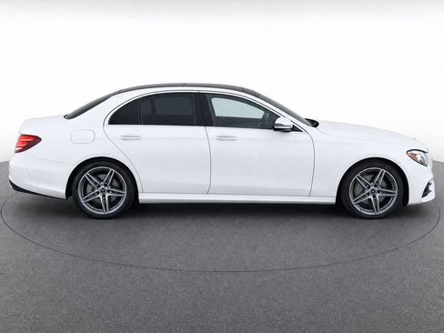 Used 2019 Mercedes-Benz E 300 image 30