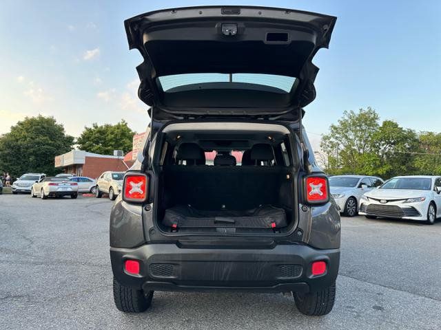 Used 2016 Jeep Renegade 75th Anniversary AWD/4WD image 15