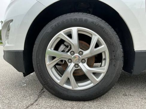 Used 2021 Chevrolet Equinox Premier AWD/4WD image 14