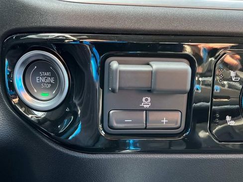 New 2025 Chevrolet Silverado 1500 LT image 31