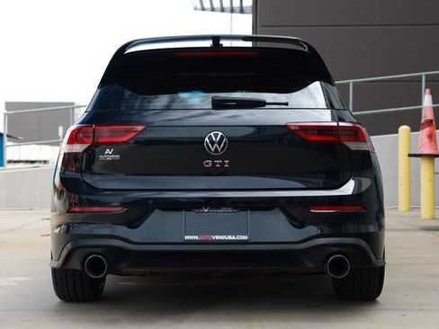 Used 2022 Volkswagen GTI SE FWD image 10