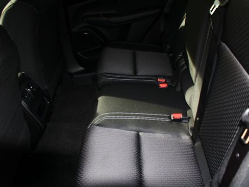 New 2026 Mitsubishi Outlander ES image 12