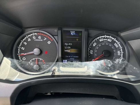 Used 2022 Toyota Tacoma SR RWD image 34