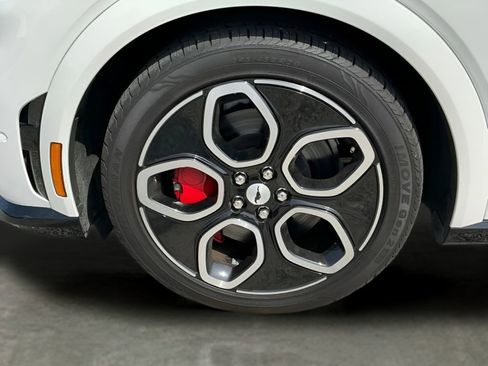 Used 2023 Ford Mustang Mach-E GT image 24