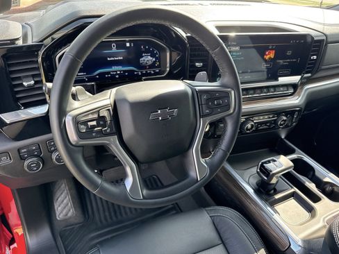 Used 2023 Chevrolet Silverado 1500 RST w/ Convenience Package II AWD/4WD image 32