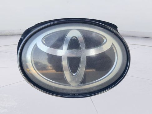 Used 2019 Toyota Avalon XSE FWD image 9