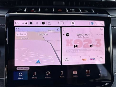 New 2025 Jeep Grand Cherokee Limited w/ Black Appearance Package image 23