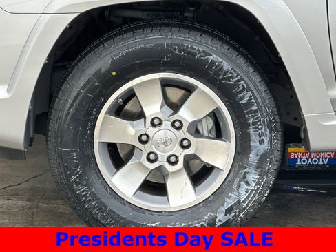 Used 2011 Toyota 4Runner SR5 image 24