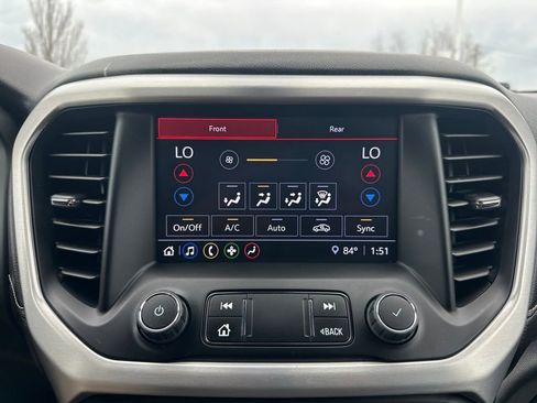 Used 2022 GMC Acadia SLE w/ Elevation Edition image 19