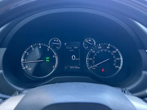 Used 2020 Lexus GX 460 Premium w/ Premium Package image 26