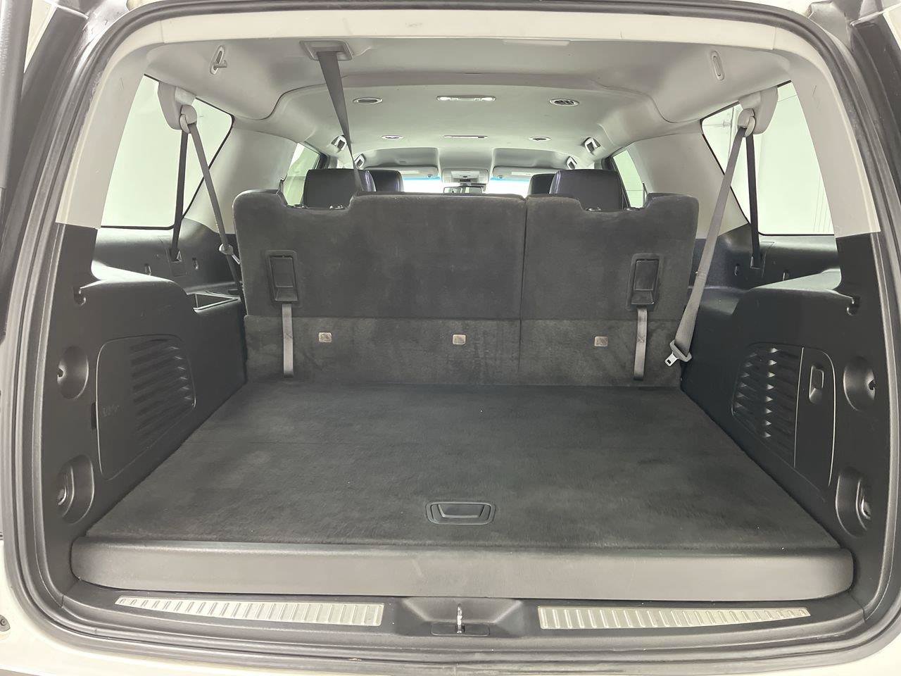 Used 2020 Chevrolet Suburban LT AWD/4WD image 28