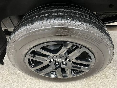 Used 2024 Chevrolet Silverado 1500 RST AWD/4WD image 16