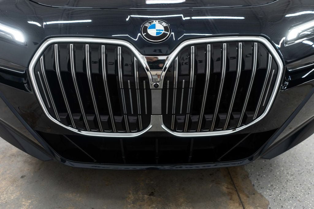 Used 2026 BMW 740i xDrive AWD/4WD image 52
