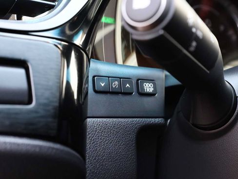 Used 2022 Lexus ES 300h F Sport w/ Accessory Package 2 FWD image 29