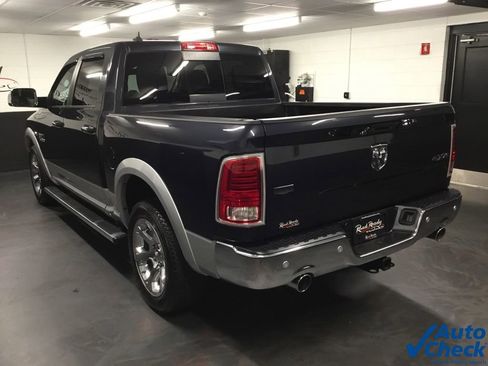 Used 2015 RAM 1500 Laramie w/ Convenience Group image 7