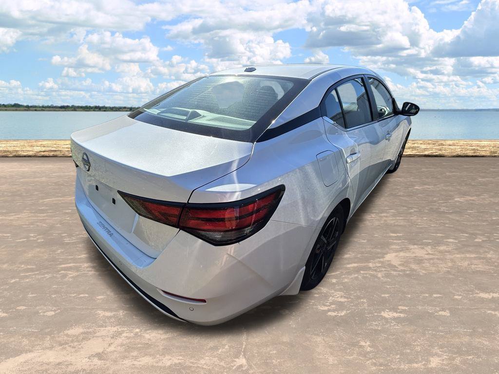 Used 2025 Nissan Sentra SV FWD image 9