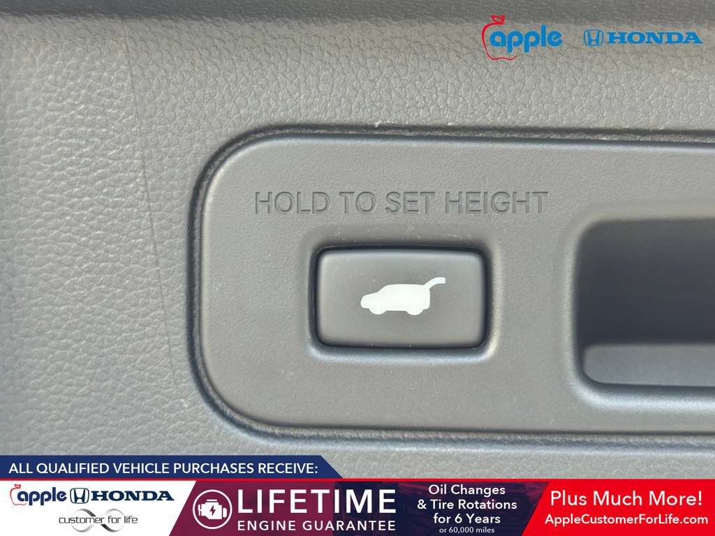 Used 2025 Honda Pilot EX-L image 22