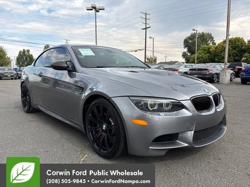Used 2011 BMW M3 Convertible RWD image 3