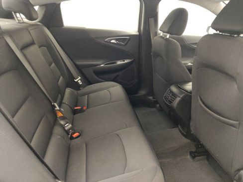 Used 2025 Chevrolet Malibu LT FWD image 19