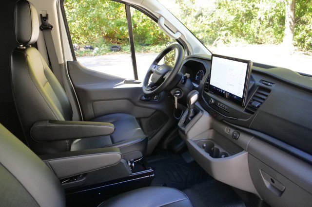 Used 2025 Ford Transit 350 Low Roof AWD w/ Load Area Protection Package image 32