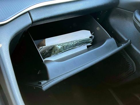 Certified 2023 Jeep Grand Cherokee Laredo w/ Luxury Tech Group I image 28