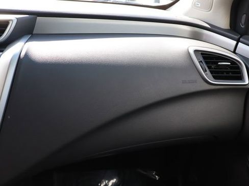 Used 2020 Nissan Murano SL w/ Moonroof Package image 34