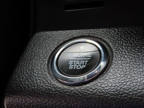 Used 2018 Ford F150 Lariat AWD/4WD image 10