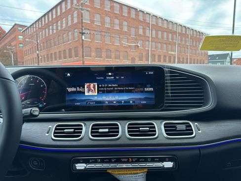 New 2026 Mercedes-Benz GLE 350 4MATIC image 23