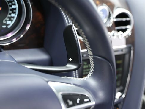 Used 2016 Bentley Flying Spur V8 AWD/4WD image 31