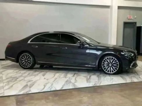 Used 2023 Mercedes-Benz S 580 4MATIC Sedan image 38