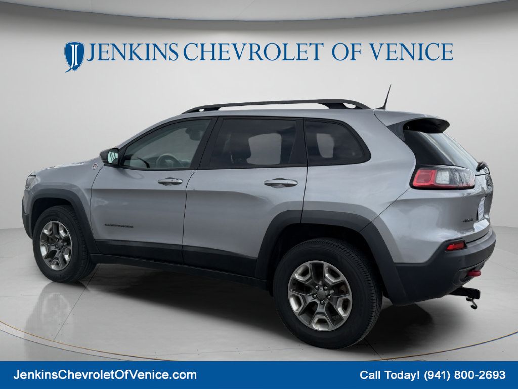 Used 2019 Jeep Cherokee Trailhawk w/ Cold Weather Group AWD/4WD image 8