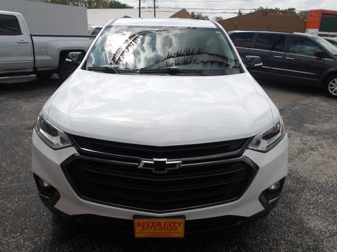 Used 2018 Chevrolet Traverse Premier w/ Redline Edition FWD image 2