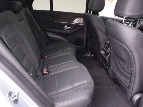 New 2025 Mercedes-Benz GLE 63 AMG S image 17