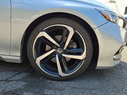 Used 2020 Honda Accord Sport image 2