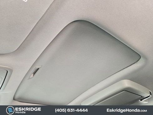 Used 2025 Honda Odyssey Elite image 27