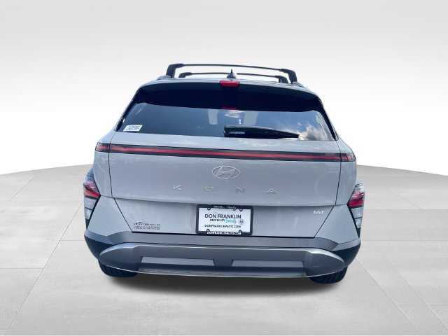 Used 2026 Hyundai Kona SEL Premium FWD image 4