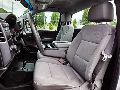 Used 2018 GMC Sierra 1500 4x4 Regular Cab image 12