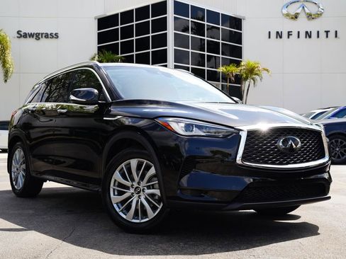 Used 2023 INFINITI QX50 Luxe image 1