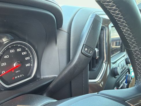 Used 2023 Chevrolet Silverado 2500 High Country w/ Technology Package AWD/4WD image 41
