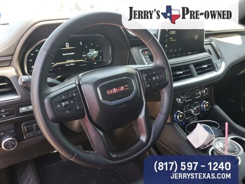 Used 2024 GMC Yukon AT4 w/ Technology Package AWD/4WD image 11
