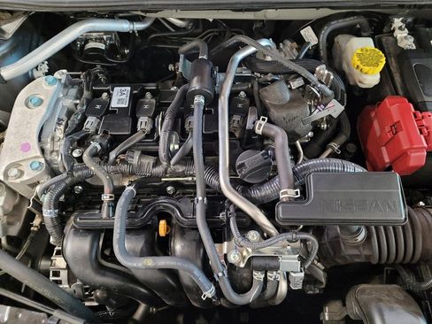Used 2024 Nissan Sentra SV FWD image 30